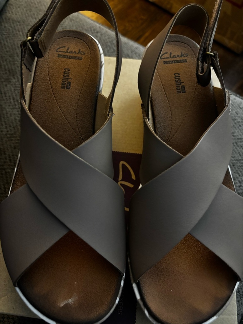Clarks Women's Charcoal Crossover Slingback Sandals size 10